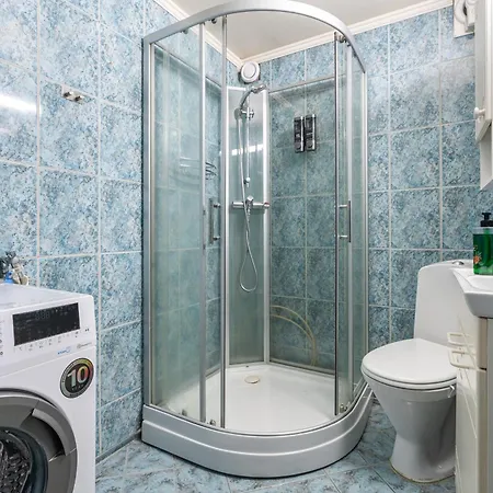 דירה Charming Apartment- Walk To Attractions 2 טרומסה